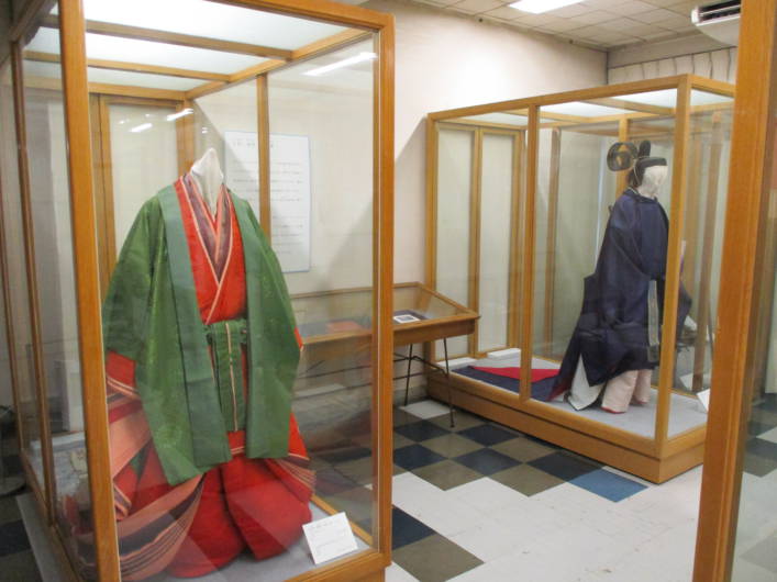 Sugino Gakuen Ishou Hakubutsukan (Museum Costume Sugino) 