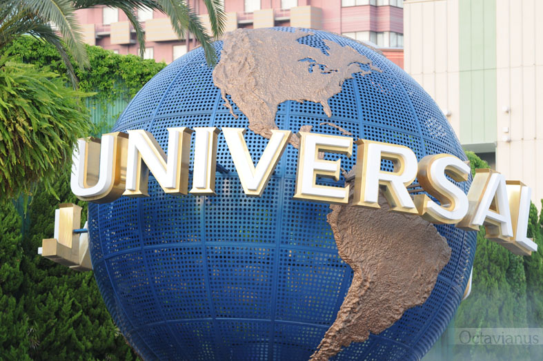 Universal Studios Japan Izinkan Pengunjung Tidak Memakai Masker