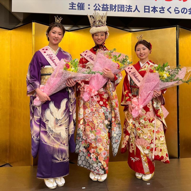 The 29th Japan Sakura Queen and Princess | Photo by: 日本さくらの女王・プリンセス (Instagram)