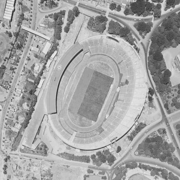 Stadion Nasional Jepang Tahun 1963 | Copyright © 地図・空中写真閲覧サービス 国土地理院
