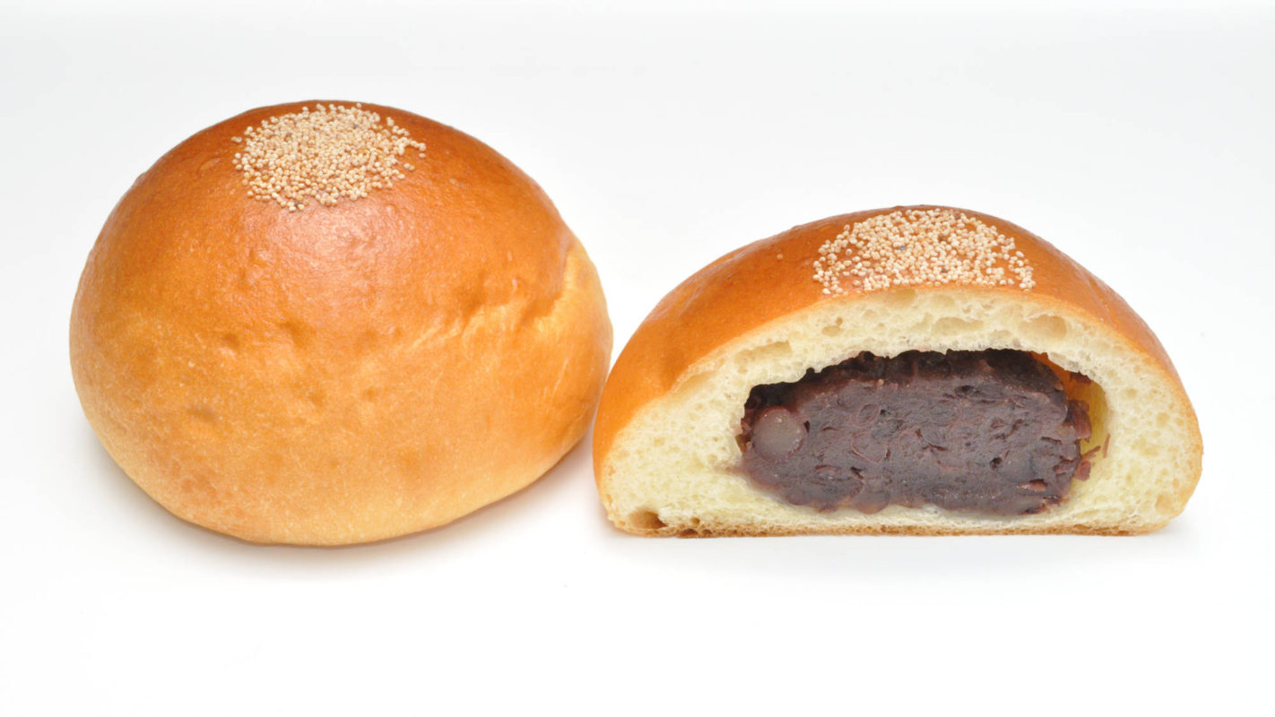 4月4日に日本では「あんぱんの日」、マストトライの日本独特パン！