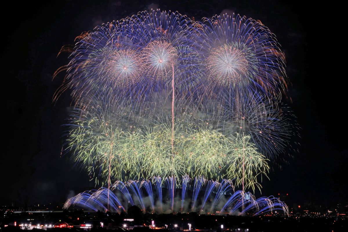 Kembang Api Jepang - Nagaoka Festival Fireworks | Photo by: 恵藤 (PhotoAC)