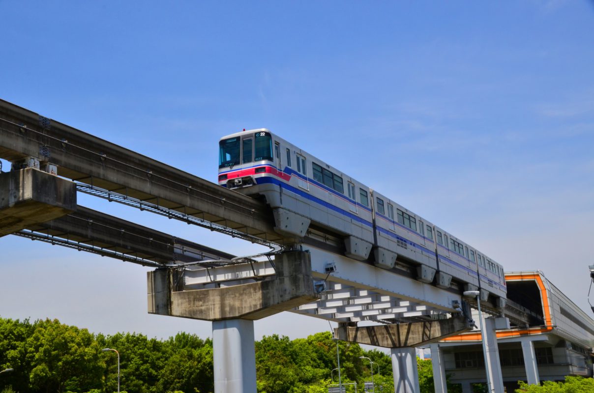 monorail モノレール開業 | Photo: Harrie (写真AC)