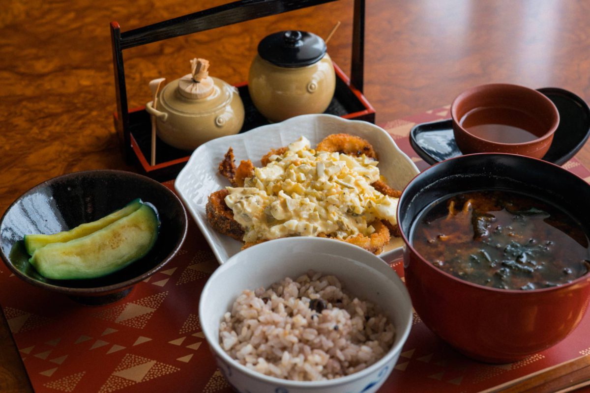 photo: Richard Iwaki (Unsplash) | 24 November, Hari Makanan Jepang