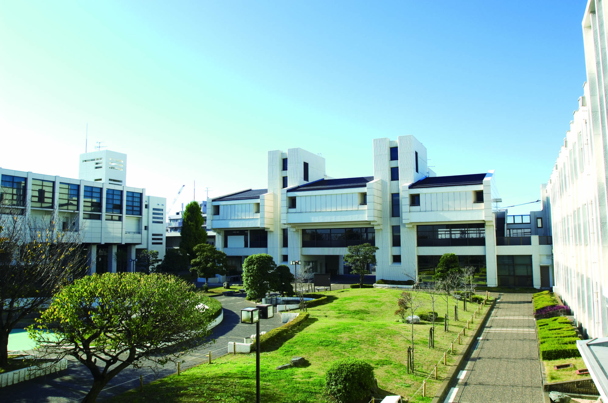 横浜 商科 大学 つるみ キャンパス